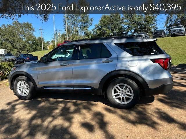 new 2025 Ford Explorer car, priced at $40,395