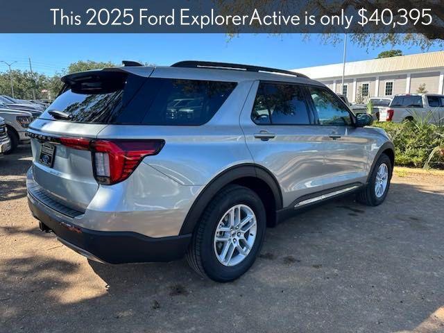 new 2025 Ford Explorer car, priced at $40,395