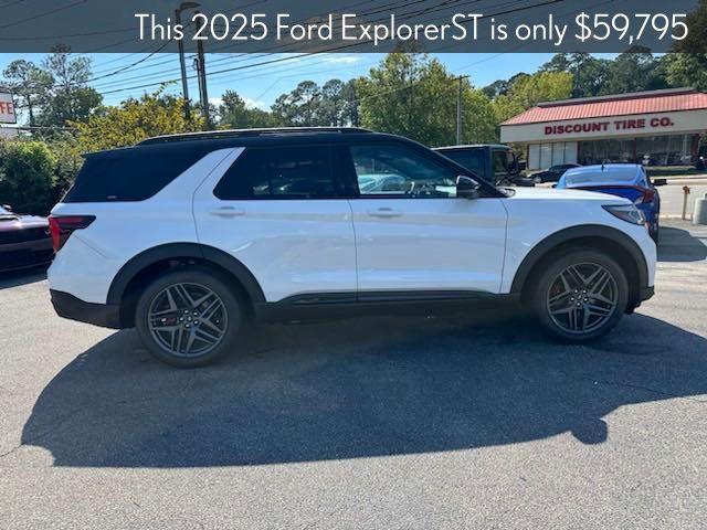 new 2025 Ford Explorer car, priced at $59,795