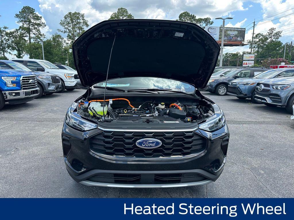 new 2025 Ford Escape car, priced at $28,036