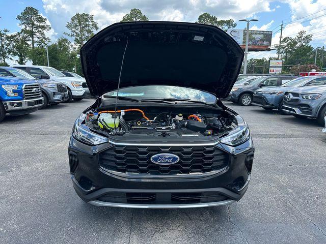 new 2025 Ford Escape car, priced at $32,991