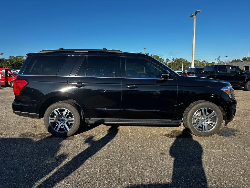 used 2024 Ford Expedition car, priced at $49,681