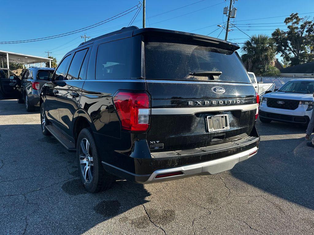used 2024 Ford Expedition car, priced at $49,681