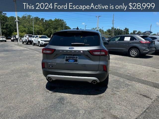 new 2024 Ford Escape car, priced at $28,999