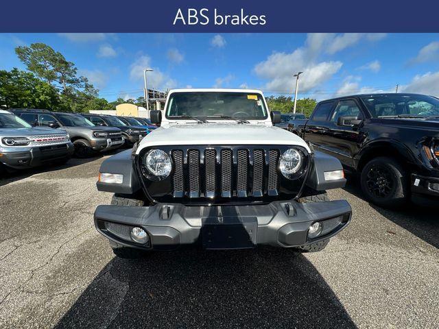 used 2021 Jeep Wrangler Unlimited car, priced at $31,692