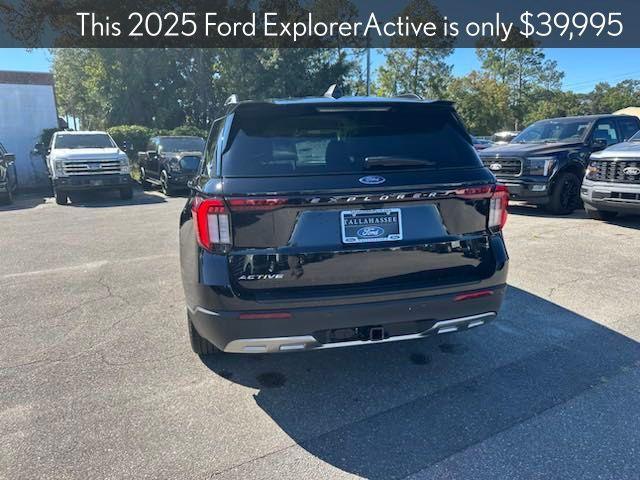 new 2025 Ford Explorer car, priced at $39,995