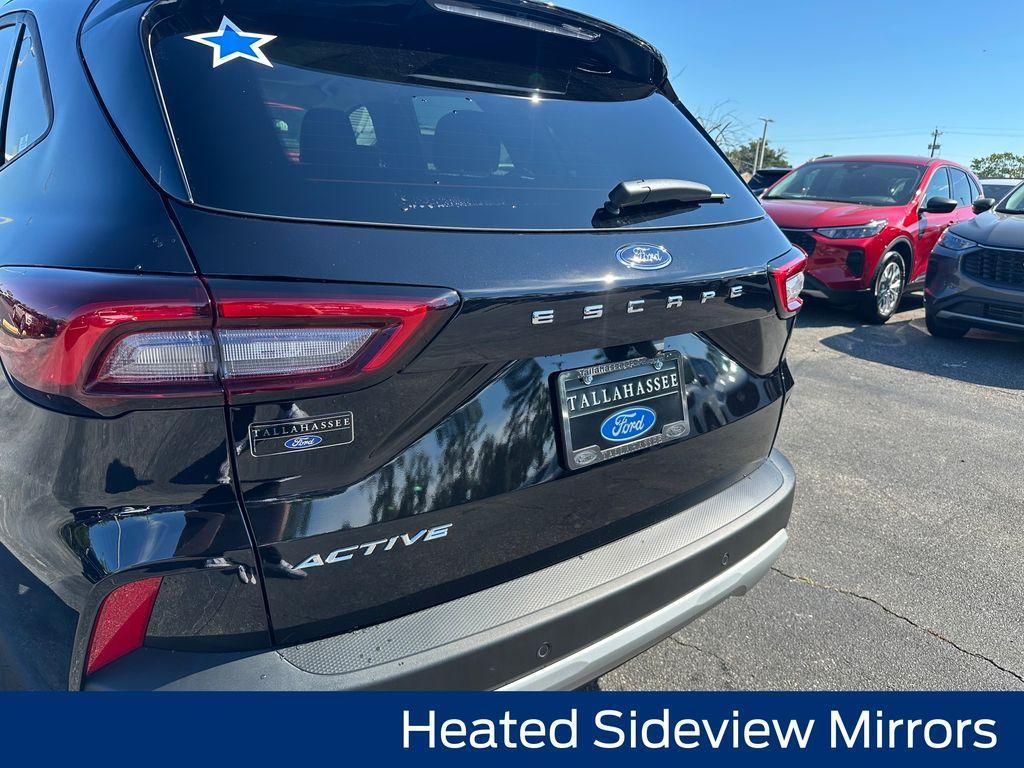 new 2025 Ford Escape car, priced at $28,019