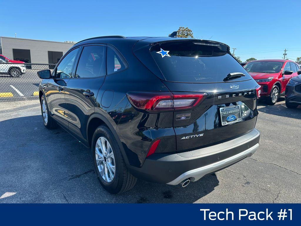 new 2025 Ford Escape car, priced at $28,019