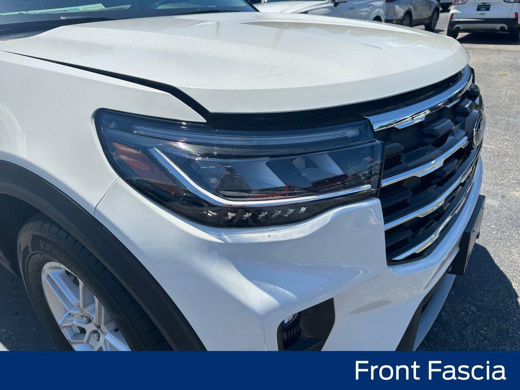 new 2025 Ford Explorer car, priced at $42,694