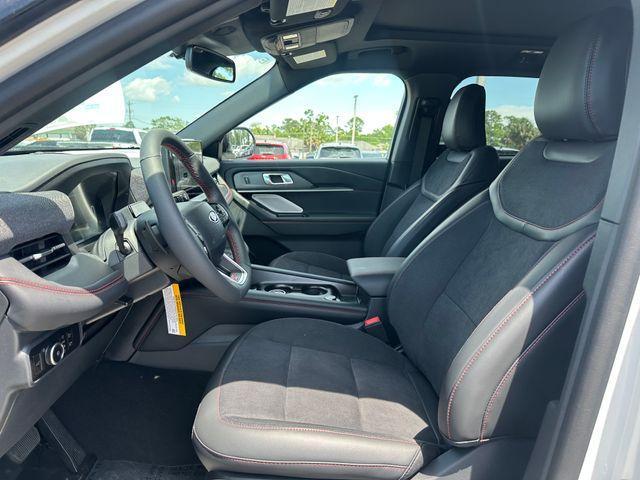 new 2025 Ford Explorer car, priced at $60,025