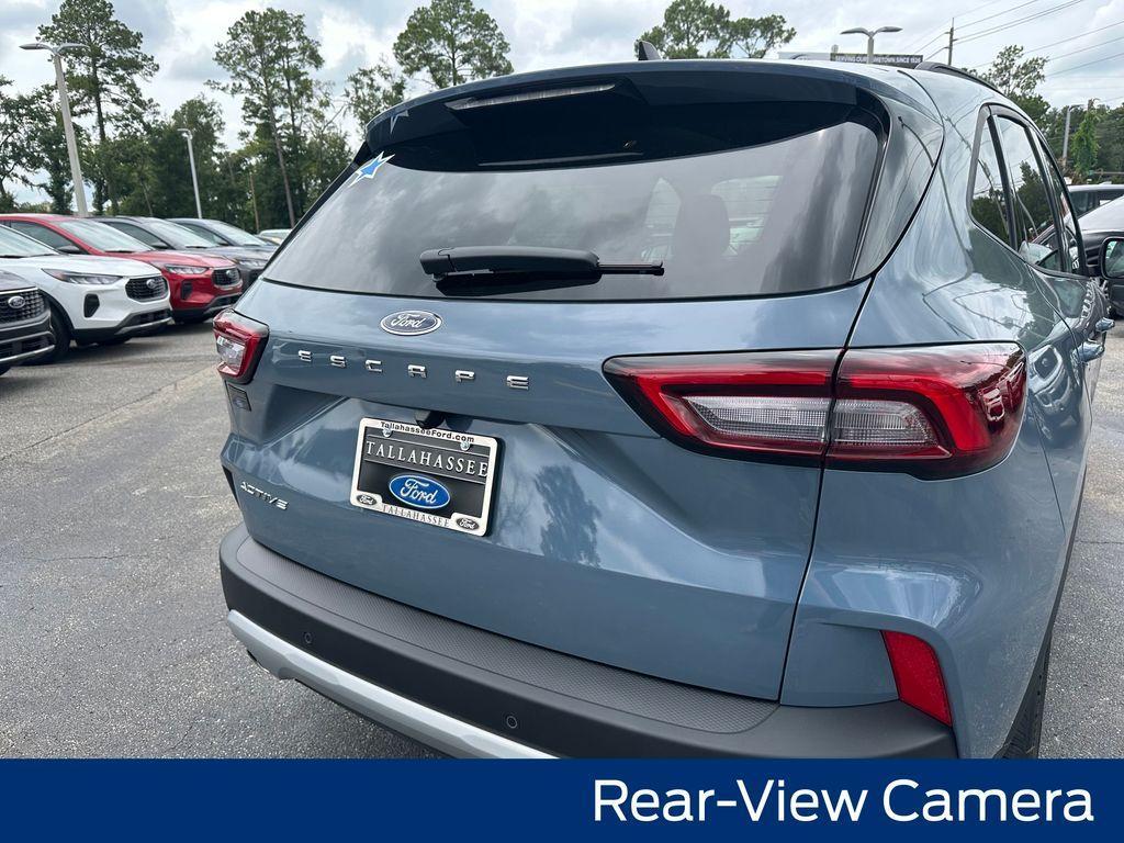 new 2025 Ford Escape car, priced at $27,476