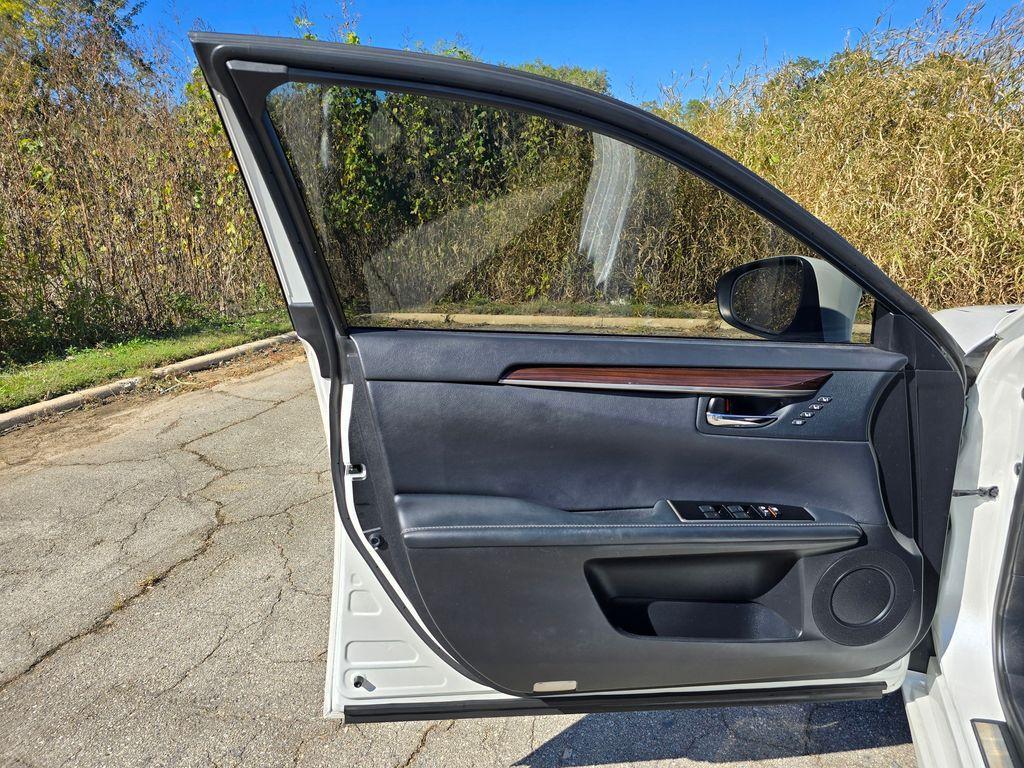 used 2016 Lexus ES 300h car, priced at $17,982