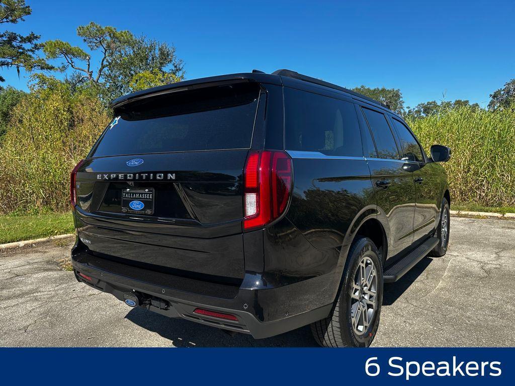 new 2025 Ford Expedition car, priced at $69,369