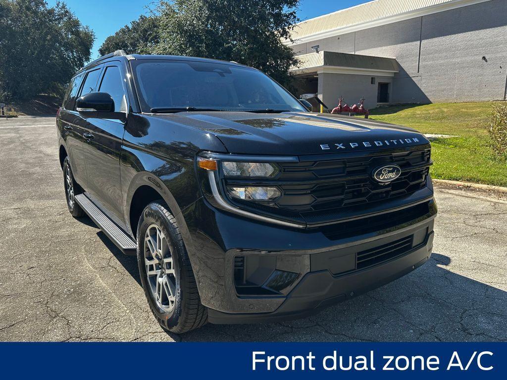 new 2025 Ford Expedition car, priced at $69,369