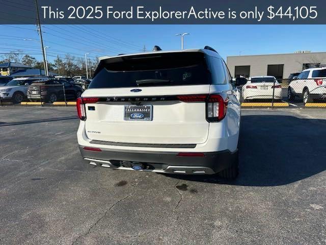 new 2025 Ford Explorer car, priced at $44,105