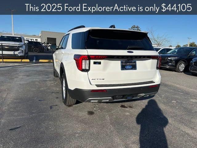 new 2025 Ford Explorer car, priced at $44,105