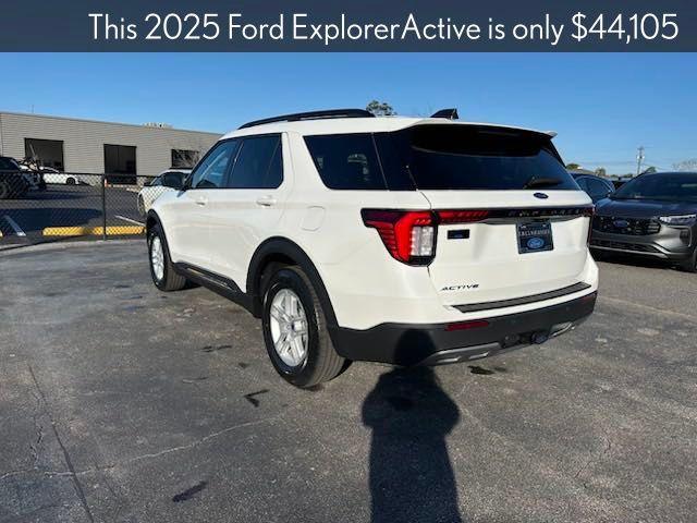 new 2025 Ford Explorer car, priced at $44,105