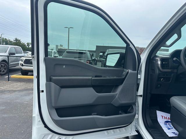 new 2025 Ford F-150 car, priced at $50,250