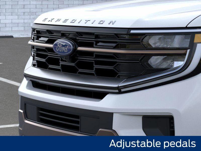 new 2025 Ford Expedition car, priced at $86,988