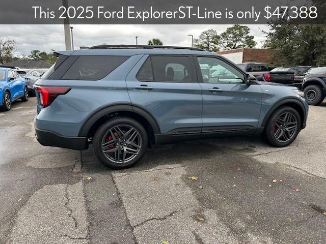 new 2025 Ford Explorer car, priced at $47,388