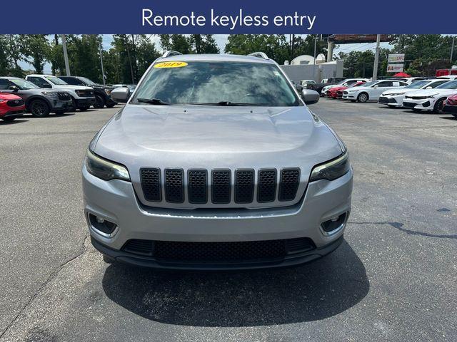 used 2019 Jeep Cherokee car, priced at $13,423