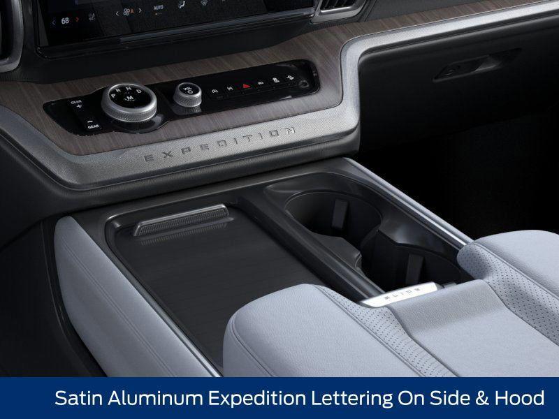 new 2025 Ford Expedition car, priced at $90,530