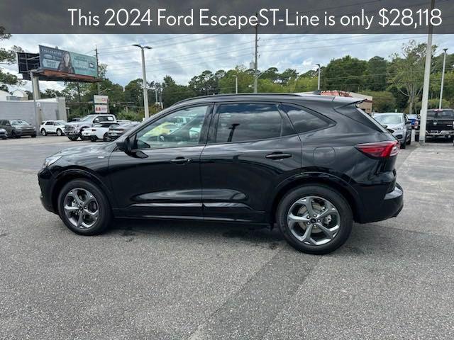 new 2024 Ford Escape car, priced at $28,118