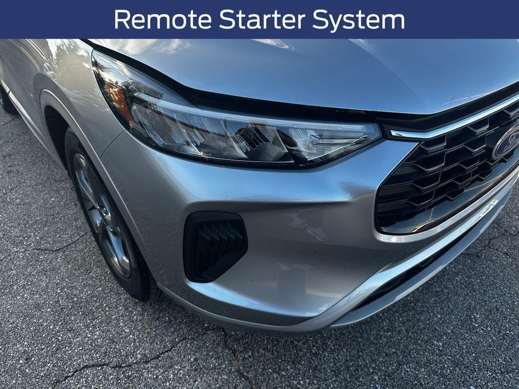 used 2023 Ford Escape car, priced at $21,981