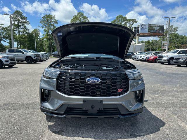 new 2025 Ford Explorer car, priced at $59,090