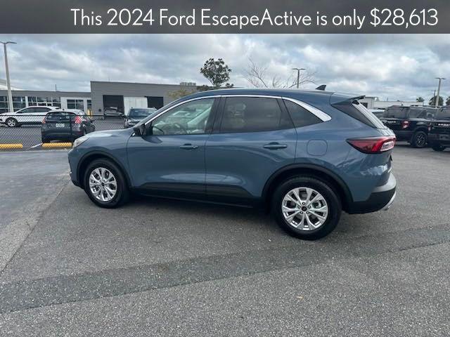 new 2024 Ford Escape car, priced at $28,613