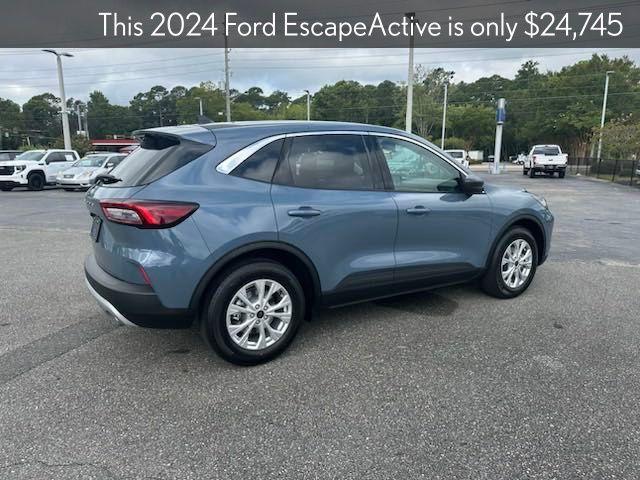 new 2024 Ford Escape car, priced at $24,745