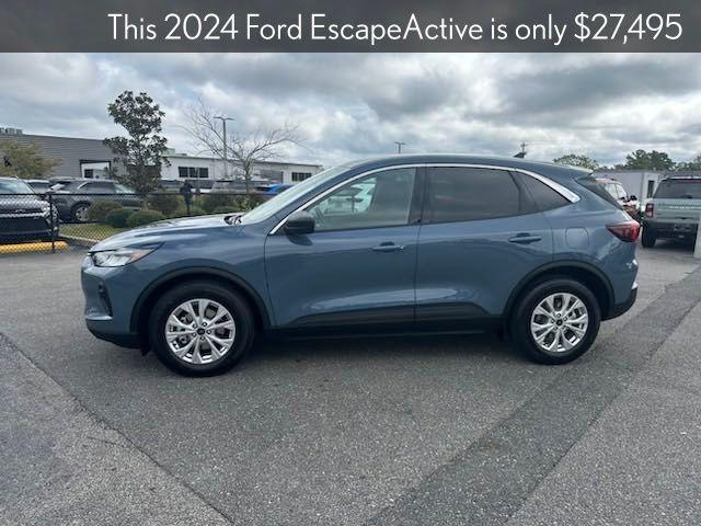 new 2024 Ford Escape car, priced at $27,495