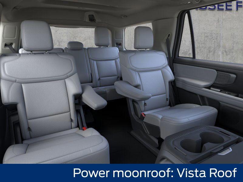 new 2025 Ford Expedition car, priced at $83,905
