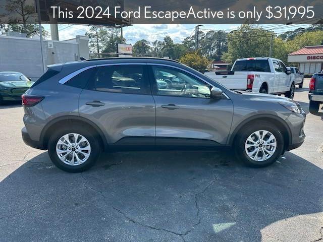 new 2024 Ford Escape car, priced at $31,995