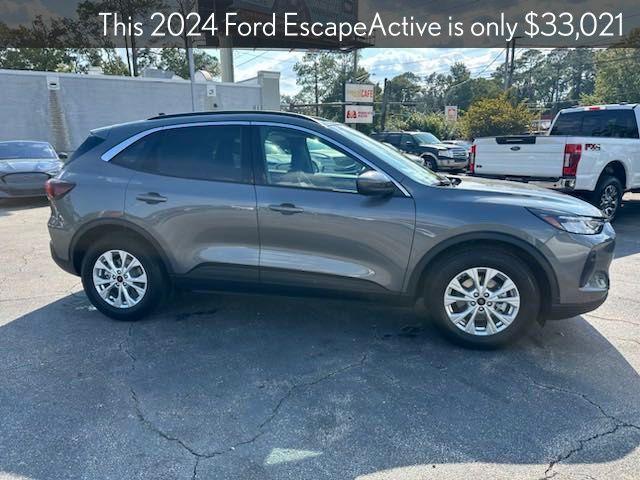 new 2024 Ford Escape car, priced at $33,021