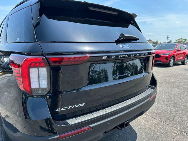 new 2025 Ford Explorer car, priced at $41,380