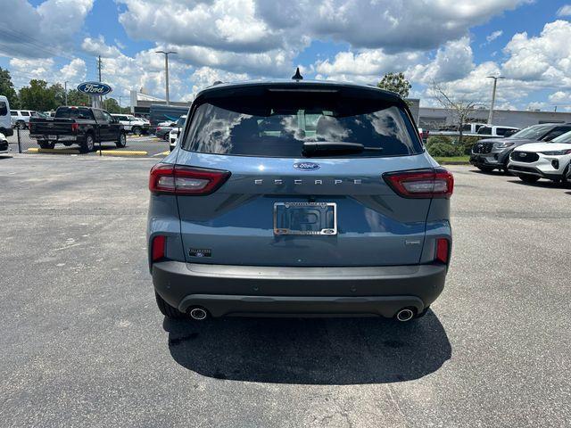 new 2025 Ford Escape car, priced at $34,675