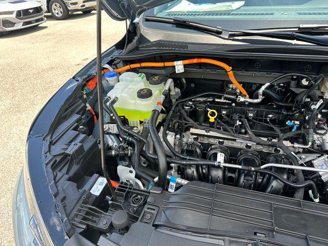 new 2025 Ford Escape car, priced at $30,332