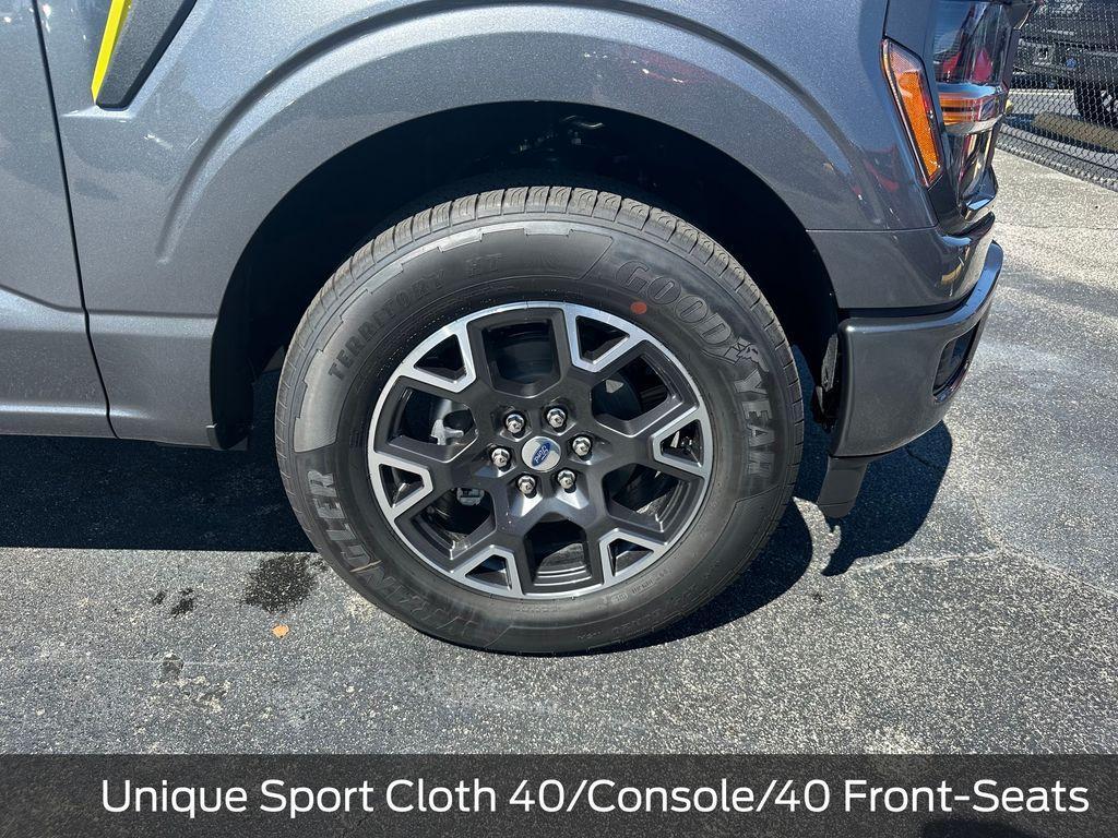 new 2025 Ford F-150 car, priced at $43,269