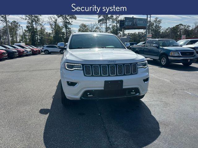 used 2017 Jeep Grand Cherokee car, priced at $20,882