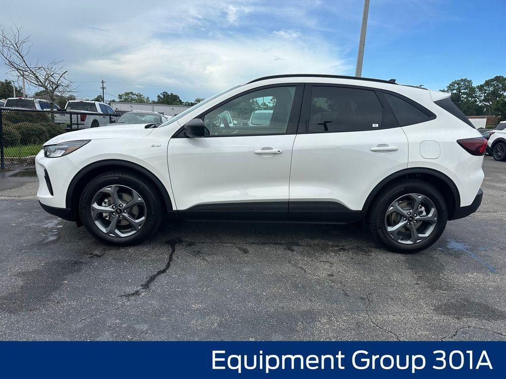 new 2025 Ford Escape car, priced at $27,303