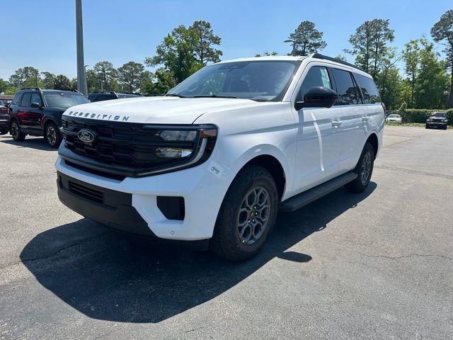 new 2025 Ford Expedition car, priced at $64,195