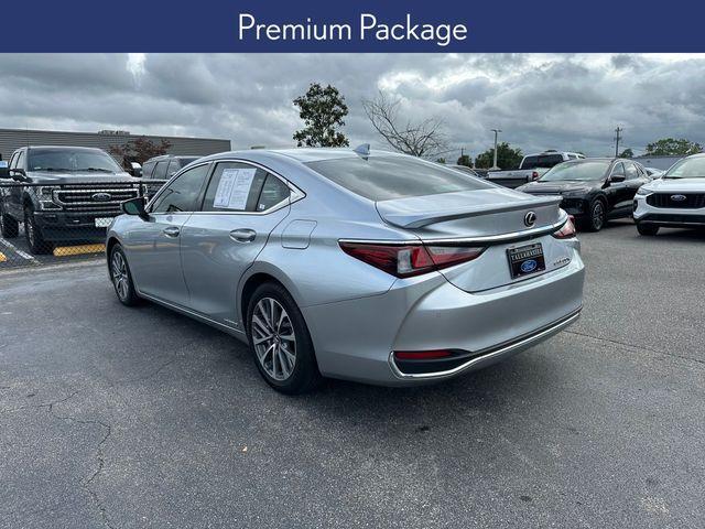 used 2022 Lexus ES 300h car, priced at $25,643