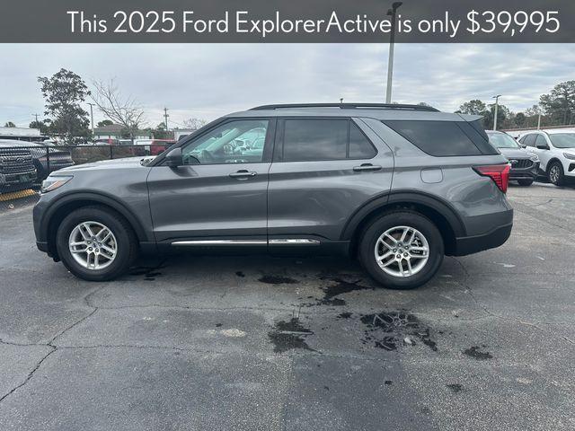 new 2025 Ford Explorer car, priced at $38,745