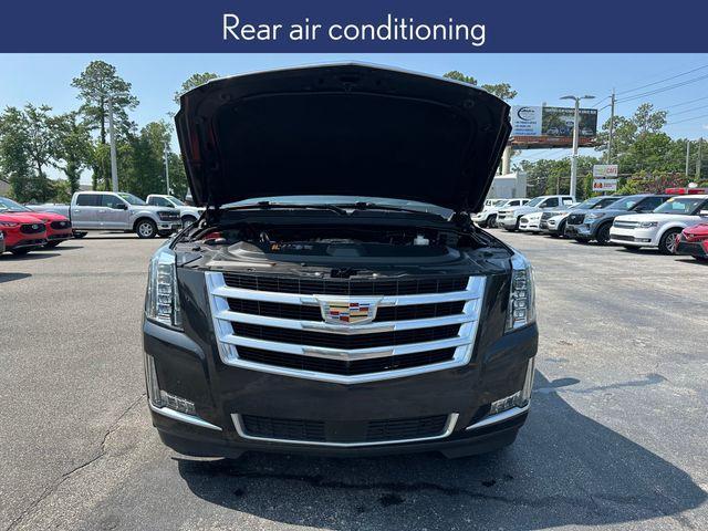 used 2019 Cadillac Escalade ESV car, priced at $32,473