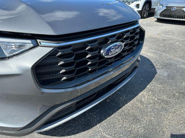 new 2025 Ford Escape car, priced at $31,394