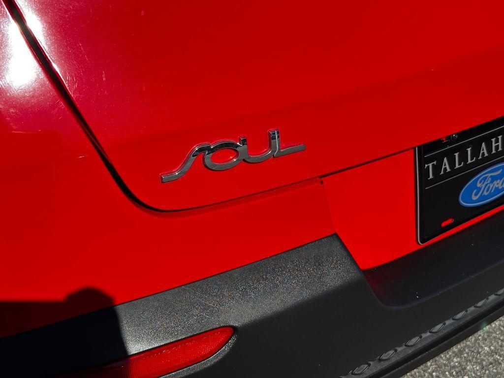 used 2021 Kia Soul car, priced at $10,481