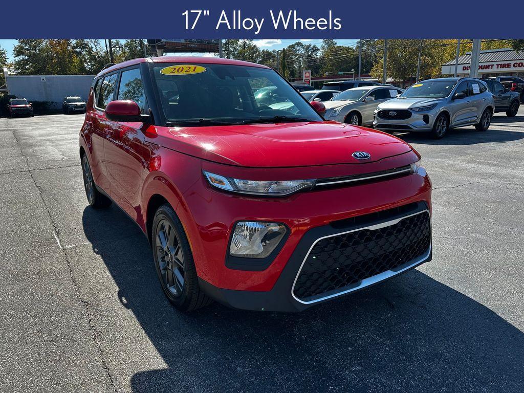 used 2021 Kia Soul car, priced at $10,481