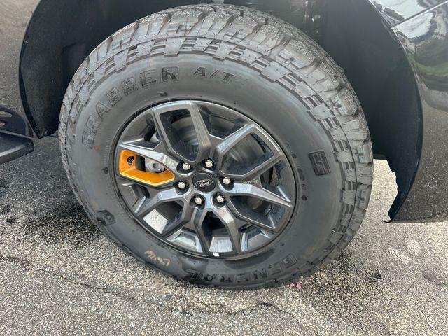 new 2025 Ford Expedition car, priced at $79,582