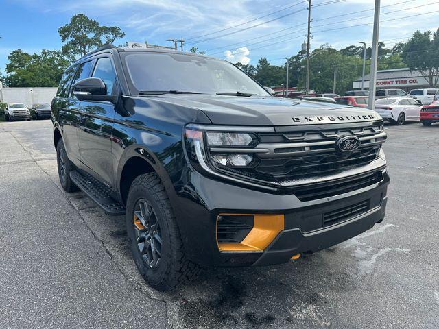 new 2025 Ford Expedition car, priced at $79,582